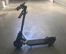 Segway ninebot kickscooter usato  Barletta