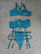 Sexy three piece for sale Sexy three piece for sale  REDDITCH