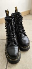 Scarpe dr. martens usato  Manfredonia