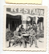 Groupe hommes militaires d'occasion  Colmar