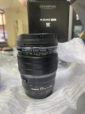Olympus m.zuiko 17mm usato  Acquapendente