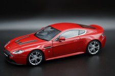 Autoart aston martin for sale  FELIXSTOWE