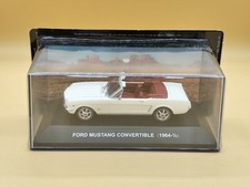 Ford mustang convertible d'occasion  Pontcharra