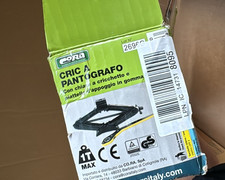 Cora scissor jack for sale Cora scissor jack for sale  BRADFORD