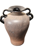 Vaso de vidro vintage Murano Scavo arte Itália 7" alças pretas, usado comprar usado Vaso de vidro vintage Murano Scavo arte Itália 7" alças pretas, usado comprar usado  Enviando para Brazil