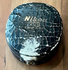 Lente e estojo de oftalmologia/optometria Nikon 20D (dptr/dioptria) *NOME INSCRITO* comprar usado Lente e estojo de oftalmologia/optometria Nikon 20D (dptr/dioptria) *NOME INSCRITO* comprar usado  Enviando para Brazil