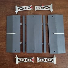 triang level crossing for sale triang level crossing for sale DERBY