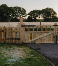 Pair driveway gates for sale  BEAWORTHY