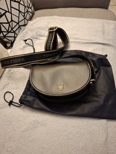 Tommy hilfiger tasche gebraucht kaufen  Lippstadt