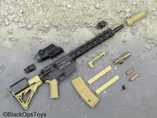 Rifle de assalto escala 1/6 brinquedo preto e bronzeado SR-16 10" 5,56mm comprar usado  Enviando para Brazil