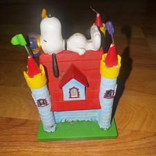 Westland peanuts doghouse for sale  Oswego
