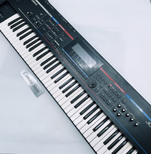 Teclado sintetizador Roland JUNO-STAGE 76 teclas JP JUNO STAGE preto 125cm 9,8 kg comprar usado  Enviando para Brazil