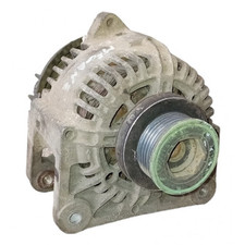 Alternatore 8200100907 renault usato  Pratola Peligna