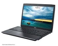 Notebook fujitsu windows usato  Giugliano in Campania