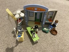 Playmobil veterinary clinic for sale  LEIGHTON BUZZARD