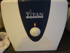 Titan small 2.5 for sale  Lampasas