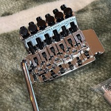 Ponte cromada estilo Floyd Rose com trava dupla FRT BL 001-C R-1 PORCA comprar usado  Enviando para Brazil