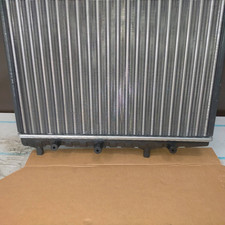 6r0121253a radiatore volkswage usato  Italia