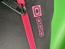 BOLSA MANGA OGIO, Cinza E ROSA PARA TABLET OU IPAD COM ALÇA, usado comprar usado  Enviando para Brazil