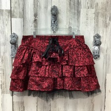 Saia em camadas Widow tamanho XXL vermelha gótica damasco comprar usado  Enviando para Brazil