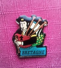 Pins musician bagpipe d'occasion  Expédié en Belgium