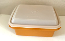 Boite rectangulaire orange d'occasion Boite rectangulaire orange d'occasion  Champs-sur-Marne