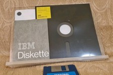 Ibm first floppy usato  Morro d'Oro