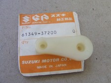 Usado, Almofada guia de corrente externa Suzuki DR400 PE175 PE250 PE400 61349-37200 NOVA NA CAIXA comprar usado  Enviando para Brazil