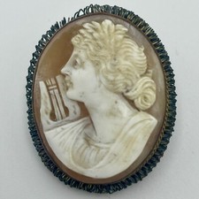 Cammeo figura femminile usato  Siena