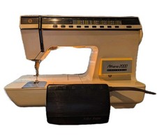 Usado, Máquina de costura bordada eletrônica Athena 2000 Singer comprar usado  Enviando para Brazil