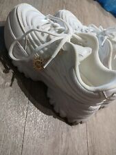 Pairs sneakers for sale  Arlington