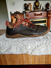 vivobarefoot usato vivobarefoot usato Spedire a Italy