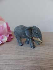 Figurine éléphant gris d'occasion  Saint-Lambert-du-Lattay