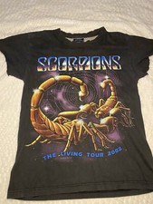 Camisa preta desbotada Scorpions Russia The Living Tour 2002 M/L etiqueta SNOB comprar usado  Enviando para Brazil