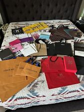 Lot 44 Designer Shopping Bags GUCCI, Louis Vuitton Tory Burch Versace CH Box comprar usado  Enviando para Brazil
