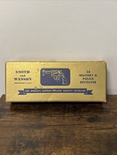 Antigo revólver Smith & Wesson 38 militar e policial CAIXA DOURADA, 4” cano bunda quadrada, usado comprar usado  Enviando para Brazil