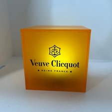 Veuve Clicquot Ponsardin Reims França Cubo Brilhante Iluminado Laranja 3x3x3 pol comprar usado  Enviando para Brazil