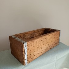 Vecchia mangiatoia legno usato  Lecco