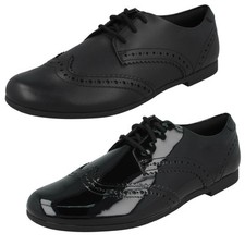 Sapatos escolares femininos Clarks *renda escala* comprar usado  Enviando para Brazil