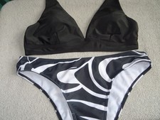 Black white size for sale  HAILSHAM