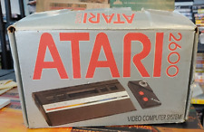 Atari 2600 VCS Videospielsystem in OVP (komplett) works + Mr Pac Man comprar usado  Enviando para Brazil