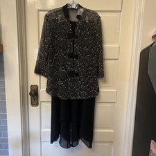 Drapers damon women for sale  Farmville