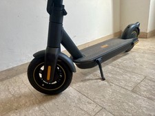 Monopattino ninebot kickscoote usato  Cles