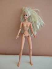 Barbie articulée d'occasion  Marseille XI