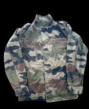 Veste camouflage multipoches d'occasion  Guilvinec
