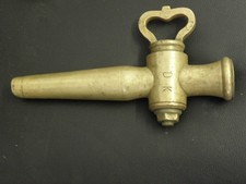 Antique barrel spigot d'occasion  Wasselonne