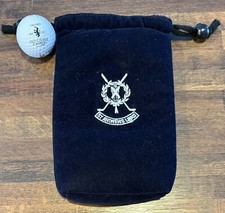RARO 2015 144º Aberto Antigo Campo St. Andrews logotipo bola de golfe e bolsa de veludo azul comprar usado  Enviando para Brazil