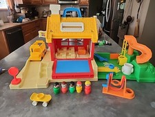 Vintage Fisher Price Little People School House Playground Ônibus Anos 80 Brinquedos 2550 comprar usado  Enviando para Brazil