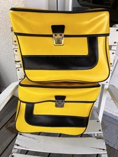Paire sacoches jaunes d'occasion  Saint-Benoît