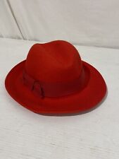 Cappello rosso donna usato  Latina